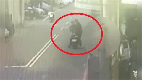 快新聞／假藉買金飾！2匪搶桃園新屋銀樓　警凌晨觀音逮人