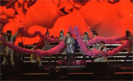 減重12公斤展現好身材　金曲歌后張秀卿出道45年　台南首次個演座無虛席