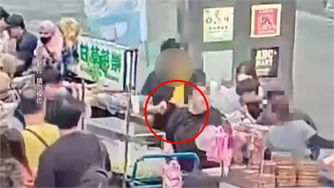 西門町煎餃攤老闆娘不滿位置被搶　丈夫幫出頭炮炸芭樂攤