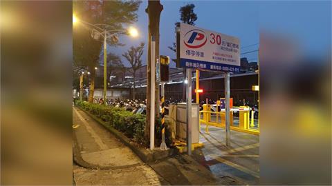 新北通勤族有福了！台鐵「這兩大站」旁增設停車場　今日開始營運