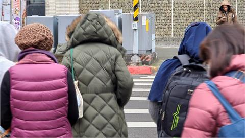 大陸冷氣團週四報到！　低溫恐跌破１０度