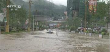 中國暴雨百萬受災 三峽大壩可能潰堤