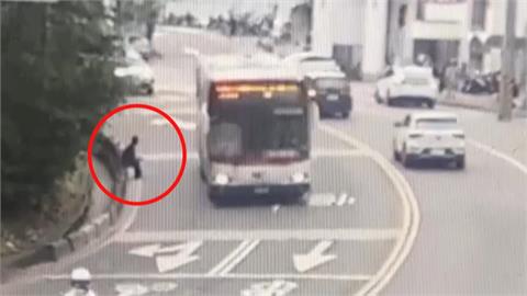 隨機攻擊！　泰山「科大緬甸生」在校園騷擾　再闖車陣「攻擊女騎士」