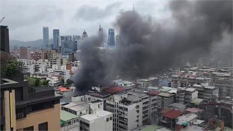 松山區延吉街住宅1樓起火　「濃煙竄天」台北101險遭淹沒