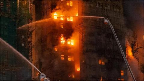 最新／香港宏福苑大火釀75死76傷「含11名消防員」　死傷人數攀升中