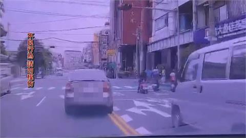 扯！員林暴走翁疑精神不濟　違規拒檢遭罰１７張罰單