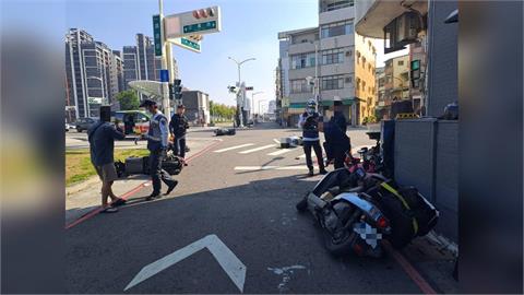 快新聞／又是七旬老翁！高雄75歲駕駛闖紅燈「暴衝」撞5機車