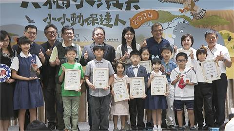 聽損小一生克服口語障礙　流暢英文保育影片獲頒「勇氣獎」