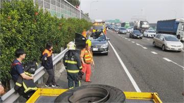 國1曳引車車輪脫落 彈跳對向砸車1死2傷