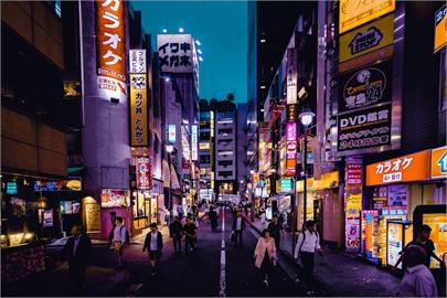 台人遊日吃廣島燒遭「坐地起價」！店家1舉動他崩潰：恐專坑台灣人