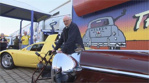 澳洲百歲人瑞不退休打造經典古董車　國寶級手藝成傳奇