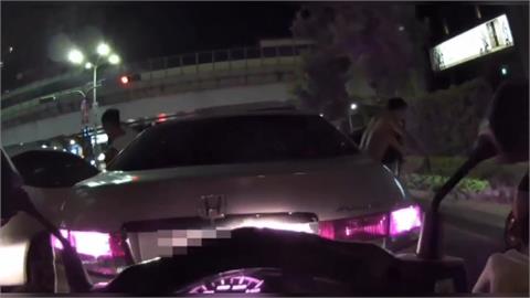 警匪追逐！２失聯移工拒檢逃逸　「棄車狂奔」闖捷運站停車場
