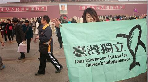 快新聞／被徐巧芯點名也在中國唸書舔中　吳思瑤助理霸氣回應：我在天安門舉台獨旗