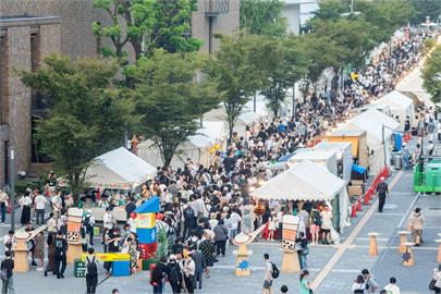 TAIWAN PLUS端經典台灣味　日民眾頂35度高溫排隊嘗鮮