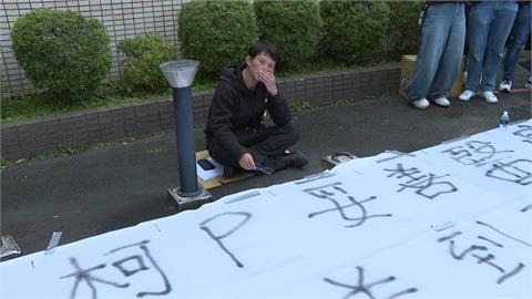 柯文哲傳血尿嘔吐　晚間反應「身體不適」戒護就醫