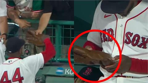 MLB(影)／百年前棒球手套如壓扁可頌？古巴特快車獲得「極罕見古董」樂到爆