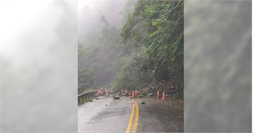 驚險一刻!太平山「宜專一線」土石崩落 單線通行搶修及時避免意外