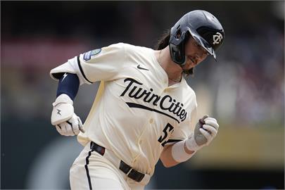 MLB(影)／大聯盟勵志故事!　小聯盟苦熬8年31歲老菜鳥首支安打就轟全壘打