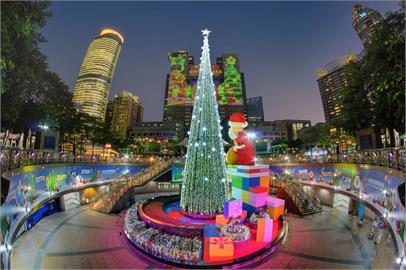 新北耶誕城今閉幕　「亞洲唯一」上榜英媒全球8大驚嘆耶誕樹