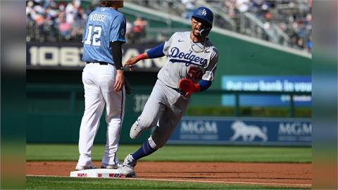 MLB(影)／貝茲即將歸隊！道奇陣容如何微調　羅伯茲坦言「這是最困難決定之一」