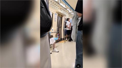 嚼口香糖挨罰！男子大鬧捷運車廂　反嗆站務員「知道我誰嗎」