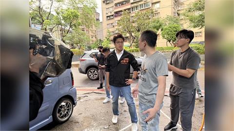 快新聞／昨午後大雨「內湖再淹水」！ 沈伯洋傍晚急改行程　重回金龍里勘查