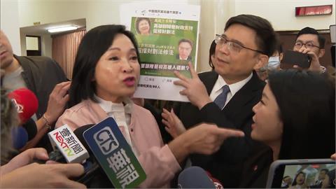 不滿被說阻擋財劃法修法　賴瑞隆、柯志恩議場外爆口角