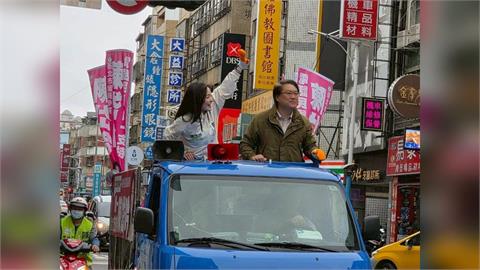 陳岱吟拚了！啟動車掃邀前老闆林右昌助陣