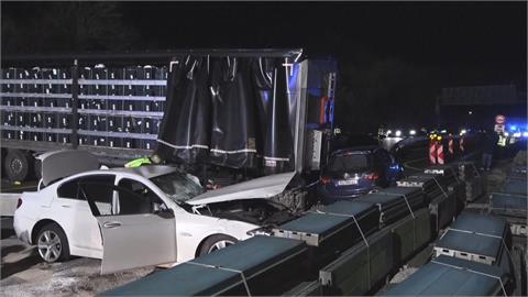 德國高速公路50車連環撞　肇事司機被捕後送醫