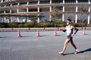《田徑》2025東京元旦賽台灣競走新里程碑　許嘉維：一起棒