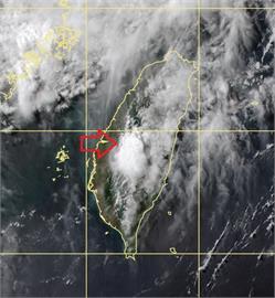 快新聞／大雨狂炸雲嘉南！  鄭明典一圖驚呼：強勁的午後對流