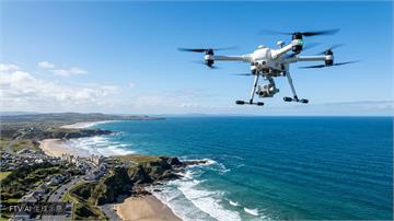 中國首款多功能長航時無人機TP200 山東煙台首飛成功