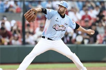 中職(影)/新「屠龍專家」魔神樂7.1局好投!助樂天桃猿3:2險勝味全龍
