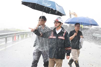 快新聞／高雄山區強降雨已撤離2715人　陳其邁急籲：非必要勿前往