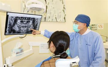 牙齦痛只是火氣大？聯新國際醫曝6症狀恐是牙周病