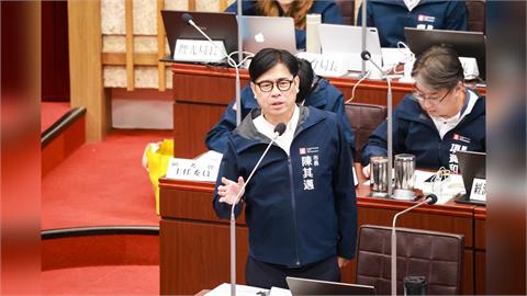 快新聞／高雄火車站招商　陳其邁：與台鐵討論策略推動周邊開發