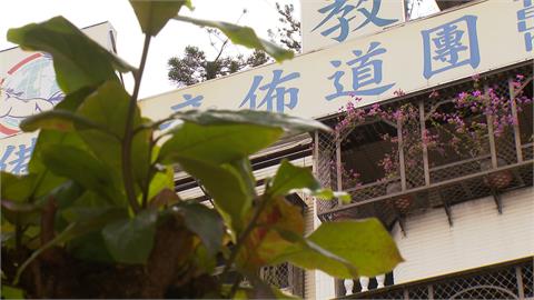 神秘教會「拉童傳教」發出詭異禱告聲　附近居民：專挑學生宣揚