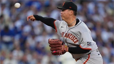 MLB(影)／鄧愷威3局狂飆6K但也送出5次四死球失掉2分　巨人主帥給出如此評價