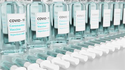 快新聞／柯文哲指北市被寄放800瓶疫苗　指揮中心詳列7種對象：共配送650瓶