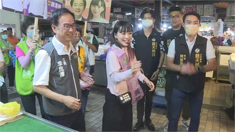 盼守住高雄八席立委全壘打　黃捷勤跑選區拜票展現高人氣