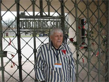 96歲烏克蘭翁「納粹集中營倖存」卻遭俄軍炸死　外長痛批：被普丁謀殺
