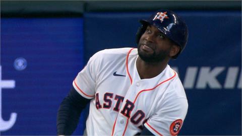 MLB(影)/被屋頂沒收全壘打?太空人巨砲轟太猛無奈反遭自家球場欺負