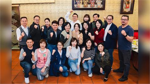 快新聞／備戰新北市長！DPP黨團齊挺蘇巧慧　高喊一起衝就「慧」贏