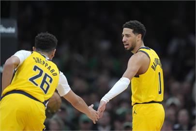 NBA(影)/兩天前被塞爾提克痛宰37分 今溜馬Haliburton領軍復仇成功