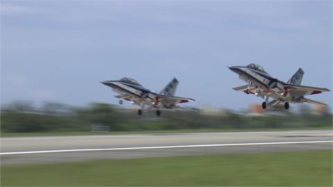 勇鷹高教機首起墜毀意外　專家：雙發動機同時失效機率低