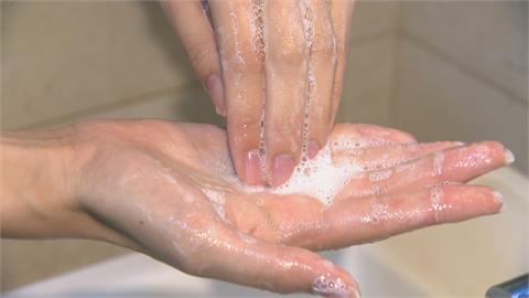 水龍頭別開最大、別抹過多肥皂！   節約用水也能防疫