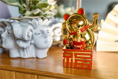 春節連假加班怎麼賺  104教你算明白 月薪族小年夜、初四加班費最多