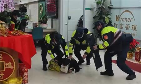快新聞／春節存提大筆現金免擔心！　內政部：可免費申請「警察護鈔服務」
