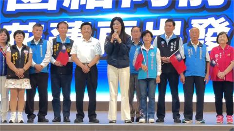 中國網友力捧封「統一女神」鄭麗文:笑一笑就好