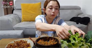 南韓吃播主「被辱華」遭小粉紅圍攻！被中方解約後吐真心話：要說泡菜是中國的那不幹了